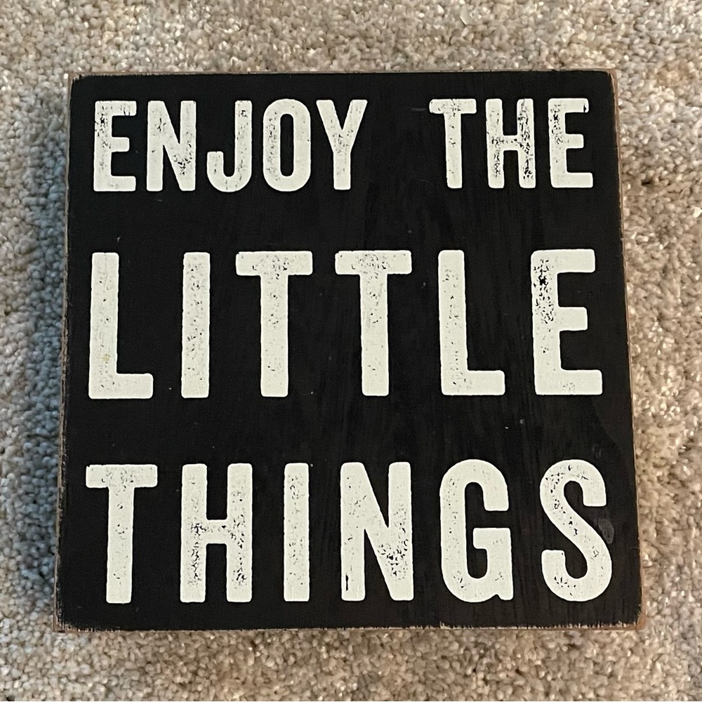 Black and White Inspirational Sign